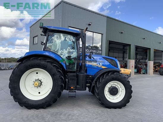 Tractor agrícola - New Holland - t7.230 tractor (st24298)