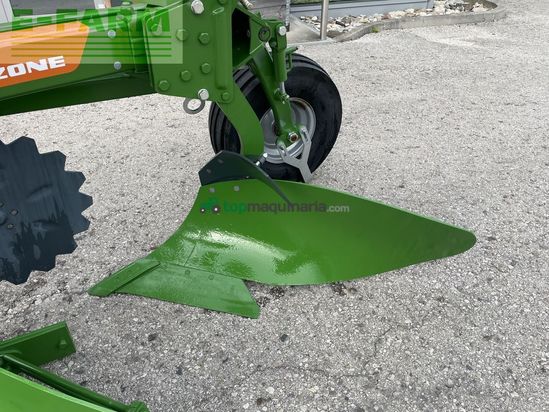 Arado - Amazone - cayros xms 1050 vario