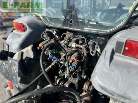 Tractor agrícola - New Holland - tn-v 75