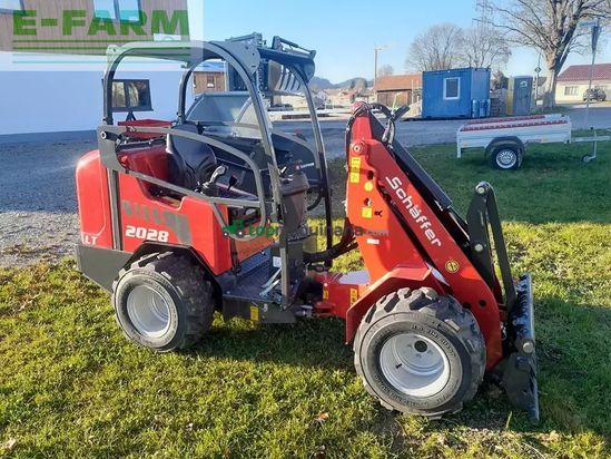 Minicargadora - Schaffer - 2028 slt
