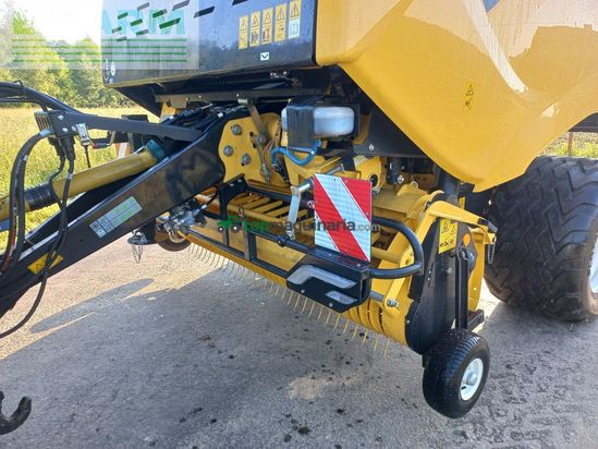 Empacadora gigant - New Holland - pro belt 165