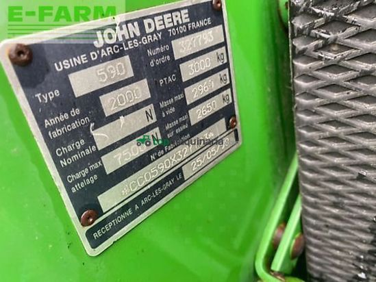 Empacadora gigant - John Deere - 590