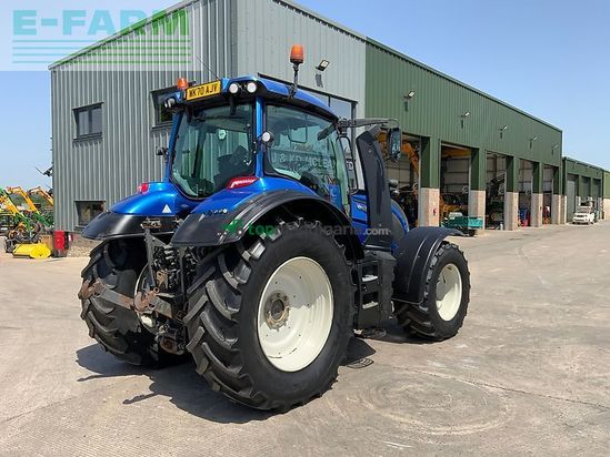 Tractor agrícola - Valtra - t154 hi tech tractor (st26619)