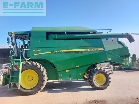 Cosechadora de Cereal - John Deere - W440