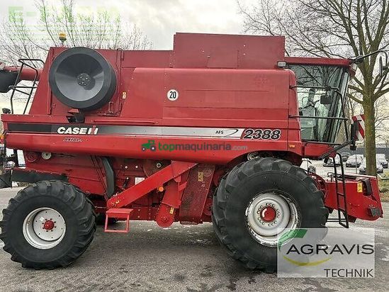 Cosechadora de Cereal - Case IH - 2388 + 7,30 m sw