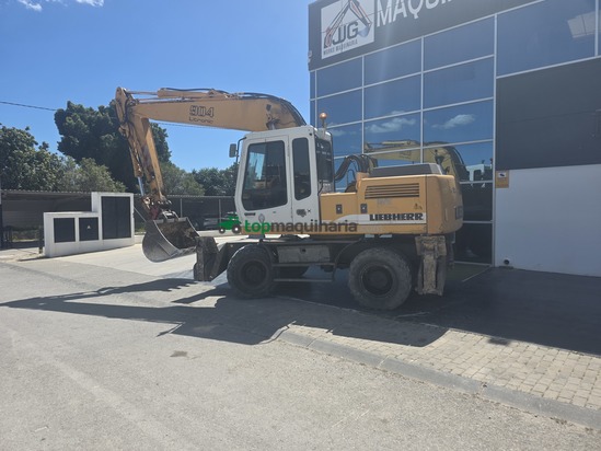 Excavadora - A 904 LITRONIC