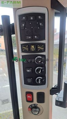 Tractor agrícola - Massey Ferguson - 5609 dyna4