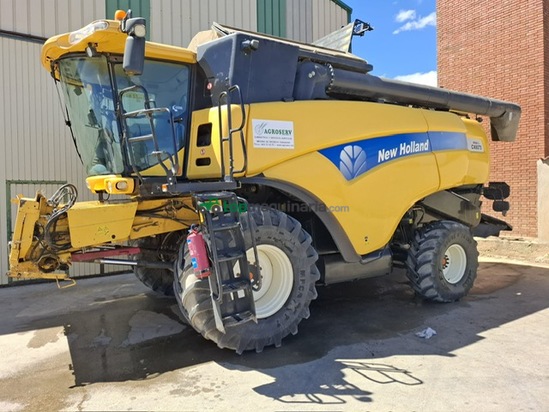 Cosechadora de Cereal - New Holland - CX 8070