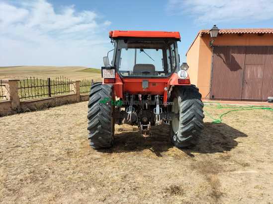 Tractor agrícola - Kubota - M1-110