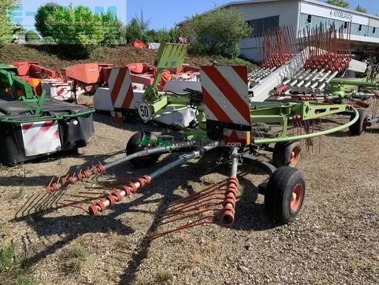 Rastrillo - Claas - liner 750 twin