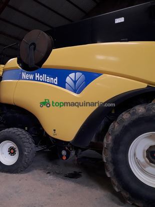 Cosechadora de Cereal - New Holland - CX740 