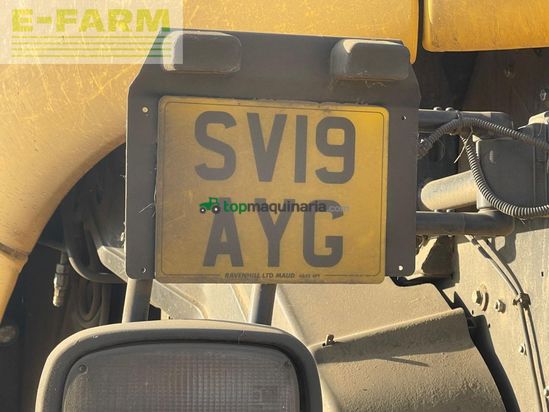 Cosechadora de Cereal - New Holland - CR9.90