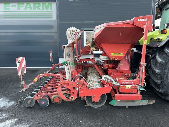Combinado de siembra - Kverneland - ngh 301 mit i-drill pro