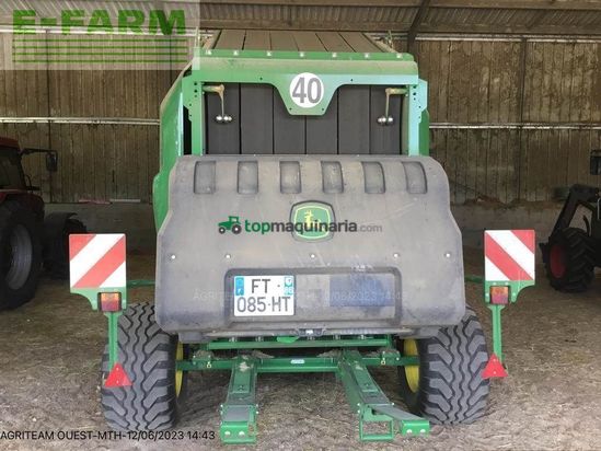 Empacadora gigant - John Deere - v461m