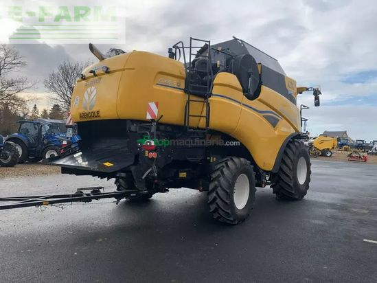 Cosechadora de Cereal - New Holland - cx 8.70
