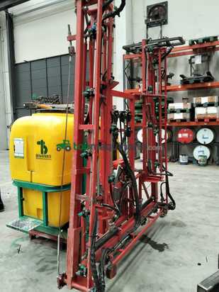 Pulverizador suspendido - THB-1200 L