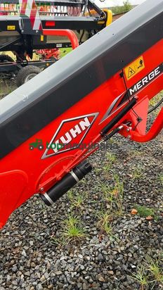 Henificador - Kuhn - merge maxx 950 bandschwader