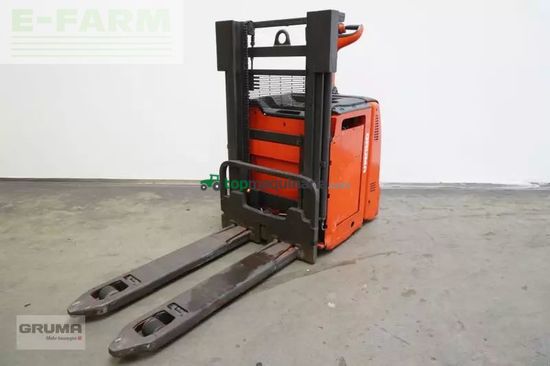 Elevadora - Linde - l 12 l 133