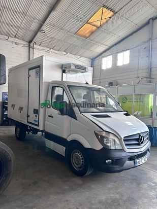 Camion Vehículo Mercedes-Benz Sprinter  con unidad de frío Thermo King 