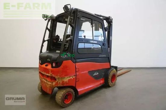 Elevadora - Linde - e 35 hl 387