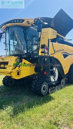 Cosechadora de Cereal - New Holland - cr8.90 tracks 14.5