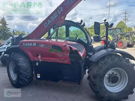 Telescopica - Case IH - 742 farmlift nur 3330 std.