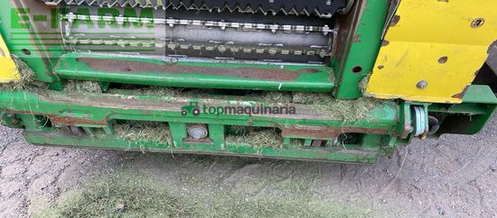 Cosechadora de Cereal - John Deere - 8700