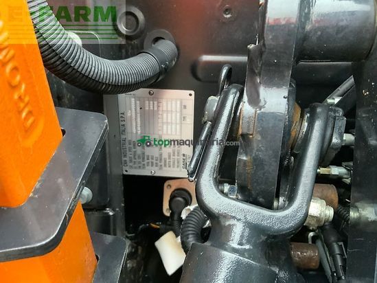 Tractor agrícola - Case IH - 120c tractor (st25156)