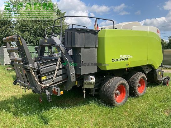 Empacadora gigant - Claas - quadrant 5200 rc