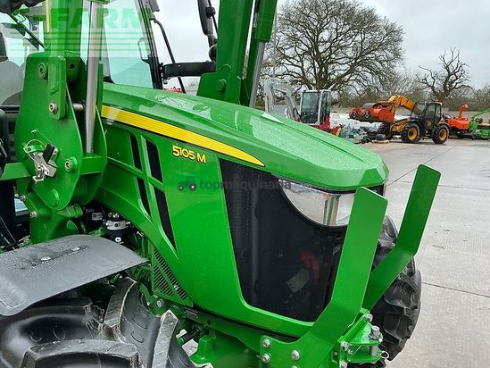 Tractor agrícola - John Deere - 5105m tractor