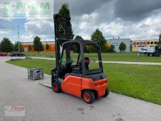 Elevadora - Linde - e20 pl 01