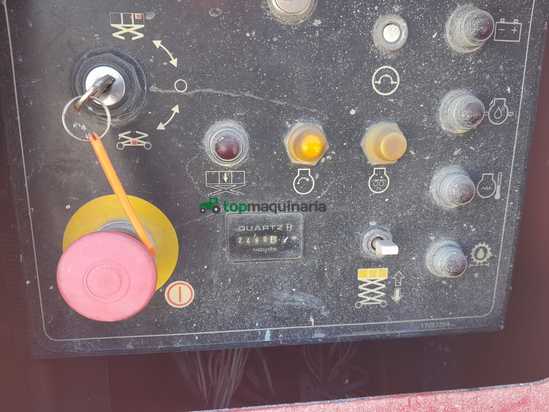 JLG 260MRT