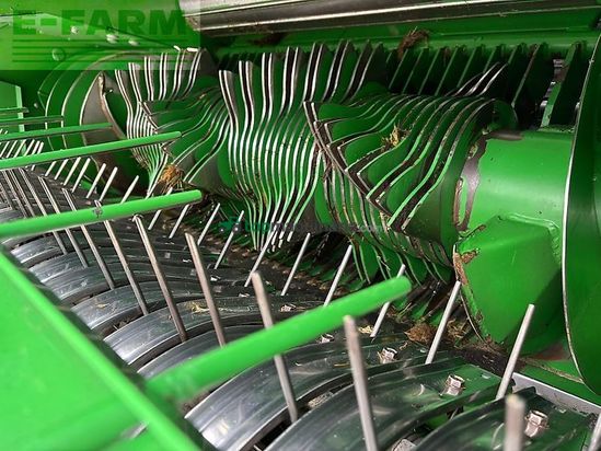 Empacadora gigant - John Deere - f441r