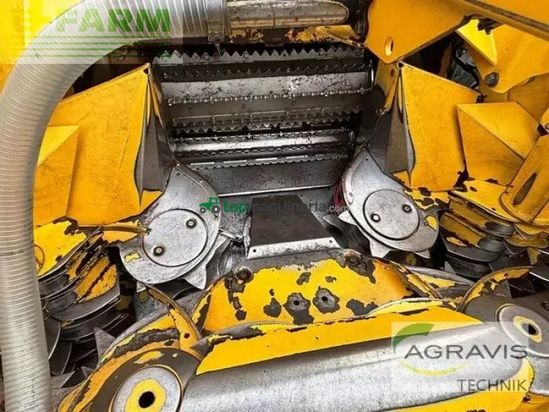 Cosechadora de Cereal - New Holland - fr 9060