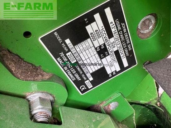 Empacadora gigant - John Deere - v461r