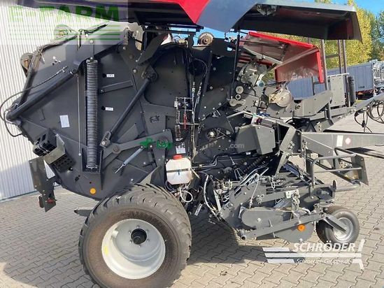 Empacadora gigant - Massey Ferguson - 4160 v xtra - 13 ms -