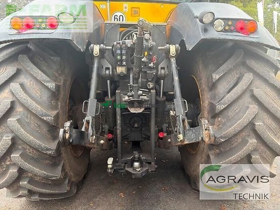 Tractor agrícola - JCB - 8310