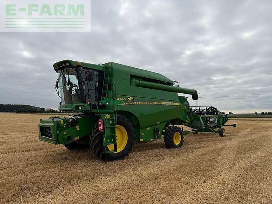 Cosechadora de Cereal - John Deere - w440