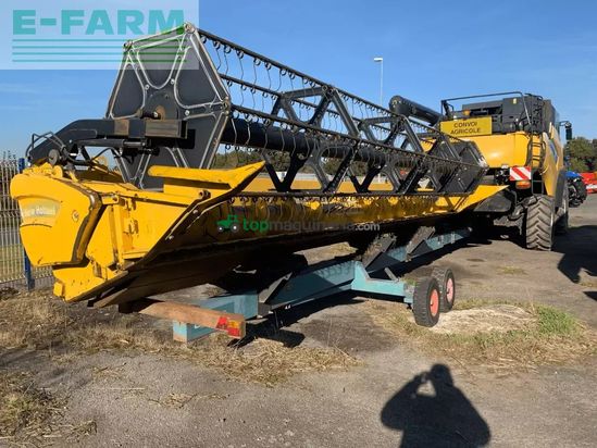 Cosechadora de Cereal - New Holland - cr 9070