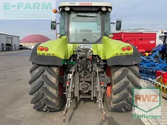 Tractor agrícola -  - claas arion 640 cebis