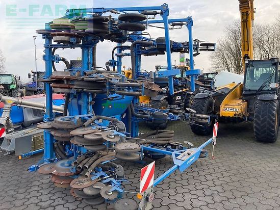 Sembradora - Lemken - azurit 10k inkl. solitair 23 fronttank