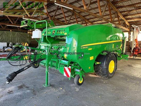 Empacadora gigant - John Deere - c441r