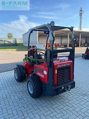 Minicargadora - Schaffer - 2028-2