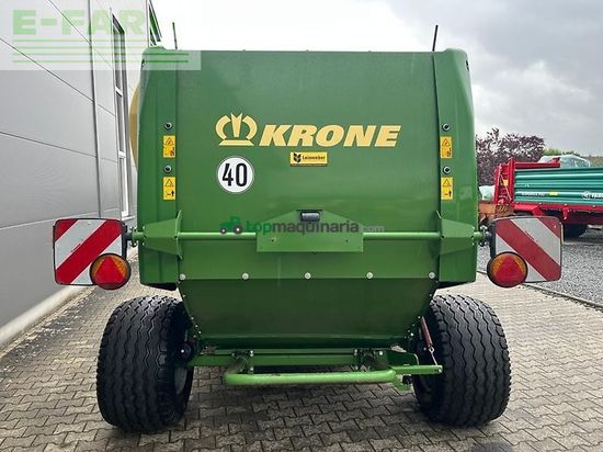 Empacadora gigant - Krone - comprima f 125 xc