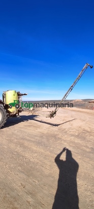 Pulverizador suspendido - 1500L 14 metros