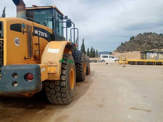 Pala cargadora Hyundai HL770-7A