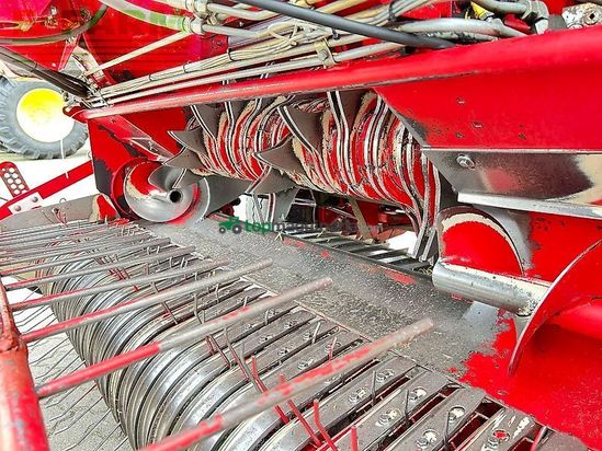 Empacadora gigant - Welger - rp 520 farmer