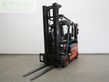 Elevadora - Linde - e 25 ion 387