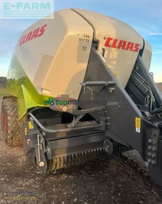 Empacadora gigant - Claas - quadrant 3200 fc t