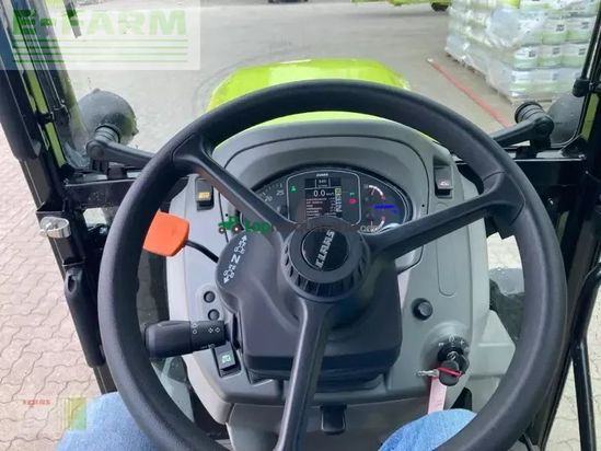 Tractor agrícola - Claas - nexos 240 s advanced